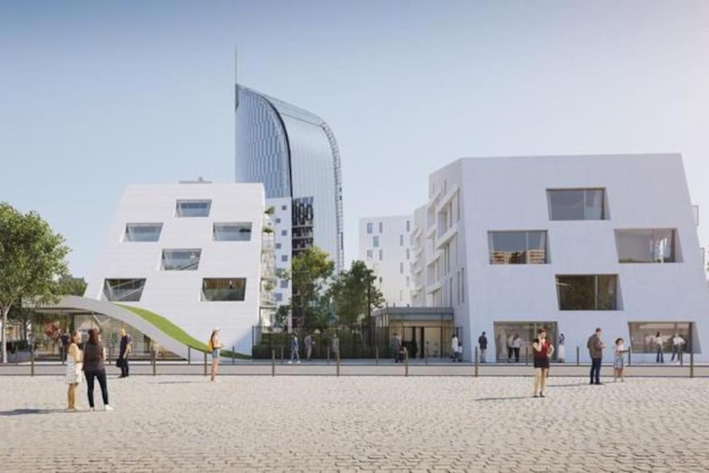 Paradis Express Neuf Face Aux Guillemins Liège Dış mekan fotoğraf